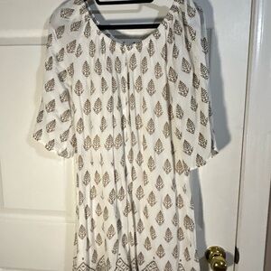 Lapogee White and‎ Brown Leaf Print Dress
